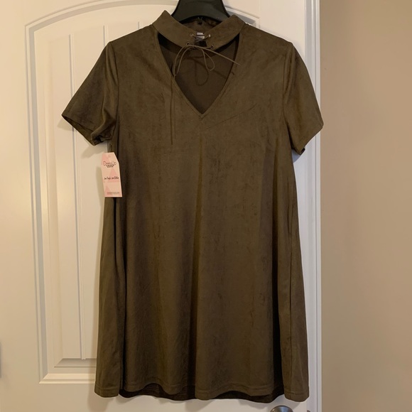 short sleeve suede olive dress - Picture 1 of 2
